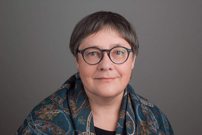 ESZF veiks fundamentālo pētījumu par jauniešu atkarību izraisošo vielu lietošanas regulējuma efektivitāti