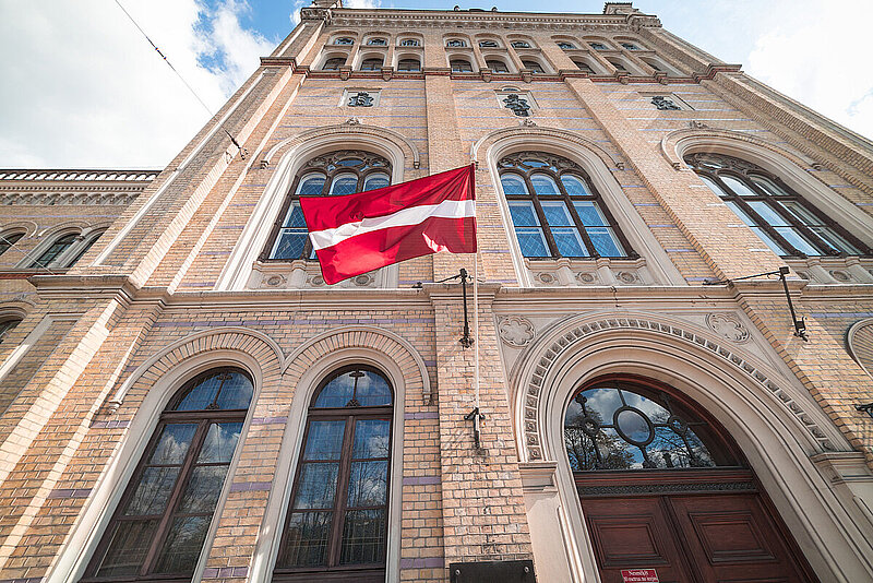 Latvijas Universitāte absolventu nodarbinātībā ierindojas TOP100 pasaulē
