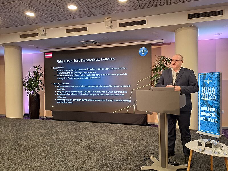 LU pētnieki iesaistās NATO konferences diskusijā par civilās noturības stiprināšanu